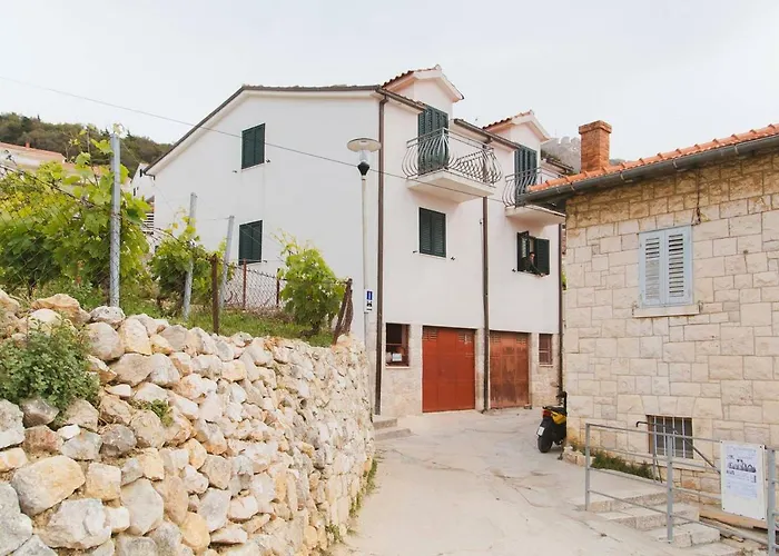 Pina Hvar Seaview Apartment