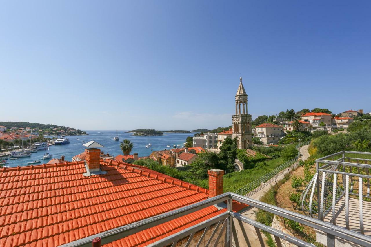Pina Hvar Seaview Apartment * Hvar Town