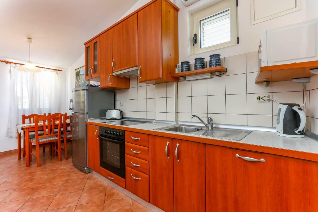 Apartman Pina Hvar Seaview Apartment